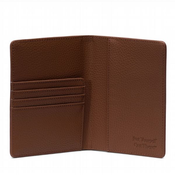 Herschel Raynor Passport Holder Vegan Leather Saddle Brown