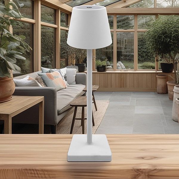 Leonardo Rechargable Touch Lamp Tall LED White