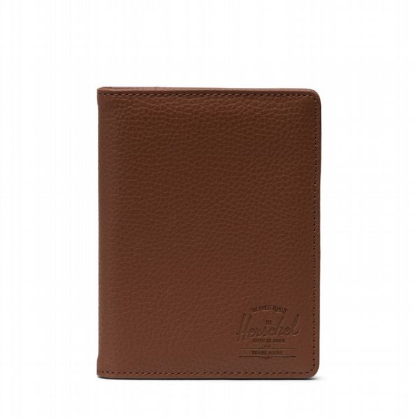 Herschel Raynor Passport Holder Vegan Leather Saddle Brown