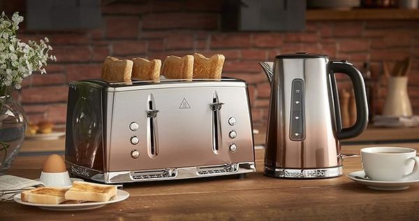 RUSSELL HOBBS ECLIPSE BREAKFAST BUNDLE - SILVER & COPPER KETTLE & 4 SLICE TOASTER